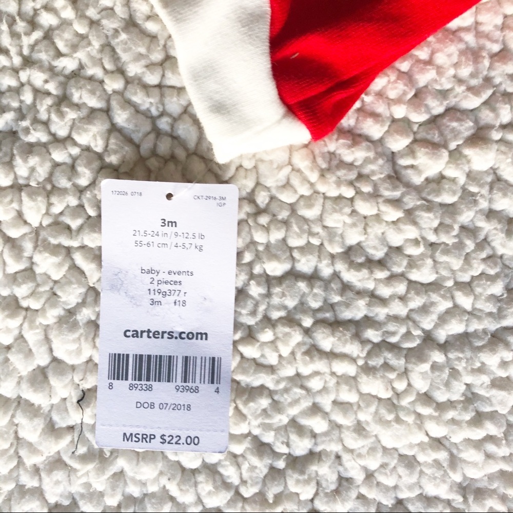 Baby Carter’s 2-Piece Santa onesie - Picture 3 of 3